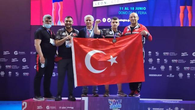 Milli sporcu Yaşar Karaca gümüş madalya kazandı