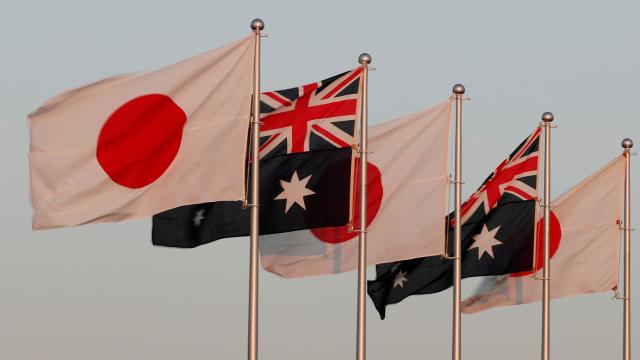 Japonya ile Avustralya askeri ve ekonomik iş birliğini artıracak
