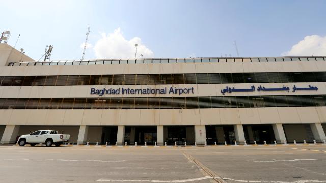 Bağdat'ta kum fırtınası: Uçuşlar durduruldu