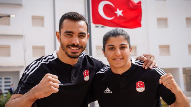 Akdeniz Oyunları'nda Türk Bayrağı'nı Busenaz Sürmeneli ile Ferhat Arıcan taşıyacak