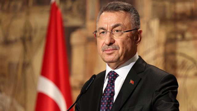 Cumhurbaşkanı Yardımcısı Oktay'dan şehit Topçu Uzman Çavuş Özkaya için taziye mesajı