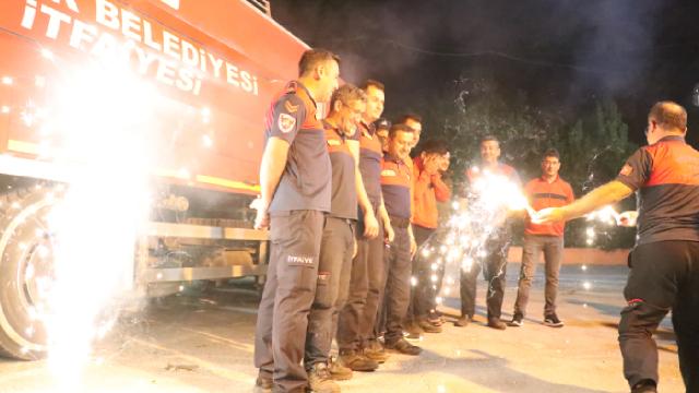 Marmaris'teki yangından dönen ekipler Burdur'da karşılandı