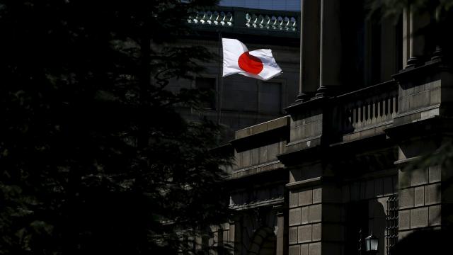 Japonya'da savunma bütçesini 10 trilyon yene çıkarma teklifi