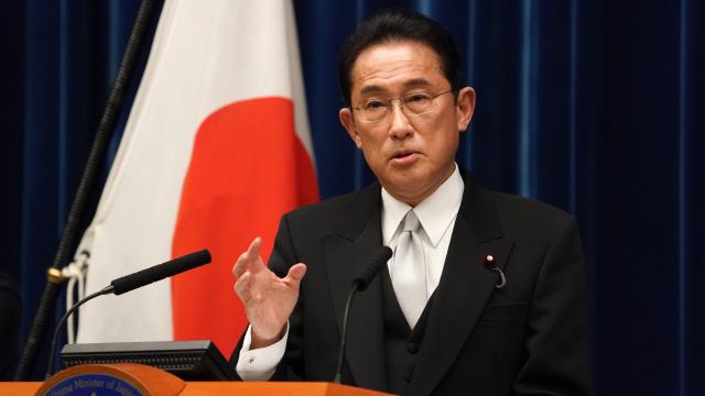 Kişida, NATO Liderler Zirvesi'ne katılan ilk Japon başbakan olacak
