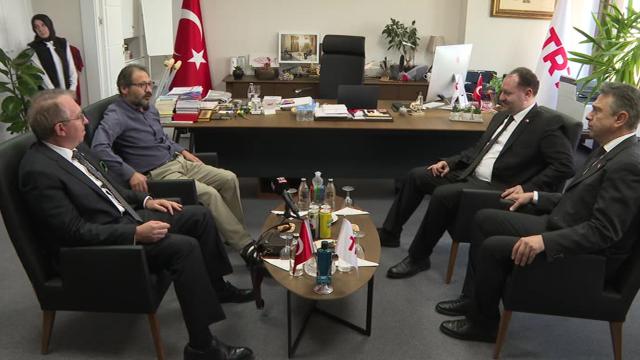 KKTC İçişleri Bakanı Öztürkler'den TRT'ye ziyaret