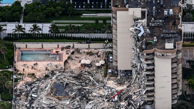 Miami'de 98 kişinin öldüğü çöken bina için 1,02 milyar dolar tazminat