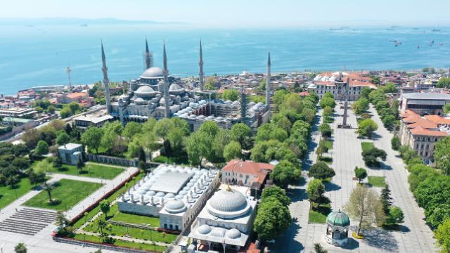 Osmanlı mimarisinin ilk 6 minareli camisi: Sultanahmet