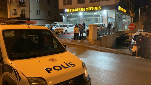 İstanbul'da oto galeriye silahlı saldırı