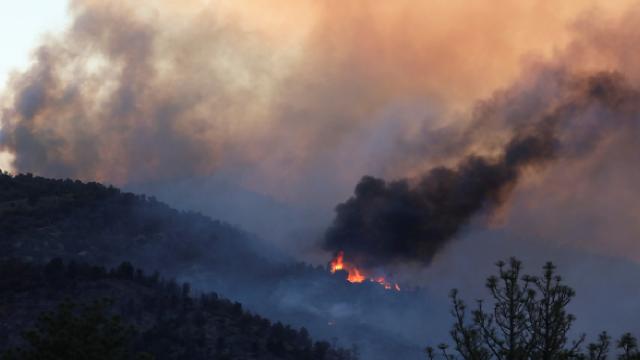 Güney California’daki yangın yayılıyor: Tahliyeler sürüyor