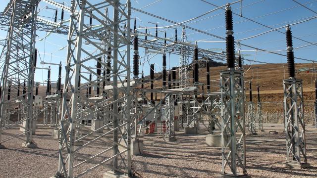 Fas: Cezayir'in doğal gazı kesmesiyle duran elektrik santrallerinde yeniden üretime başlandı