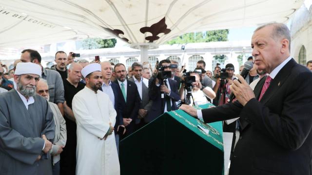 Cumhurbaşkanı Erdoğan, Hacı Nimet Kaya'nın cenazesine katıldı
