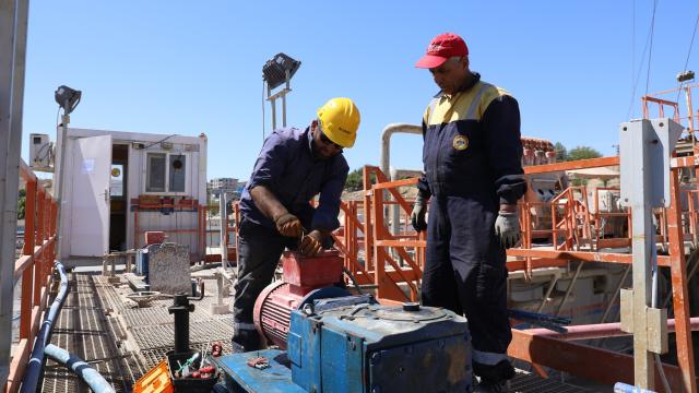Diyarbakır'da jeotermal kaynak aramada sondaj çalışmalarına başlandı