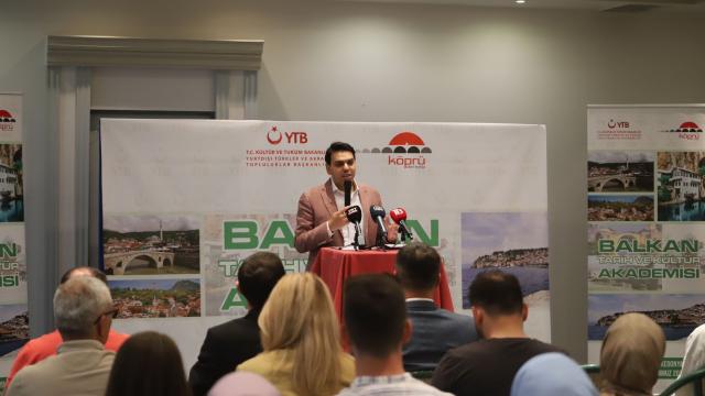 Kuzey Makedonya’da YTB Balkan Tarih ve Kültür Akademisi düzenlendi