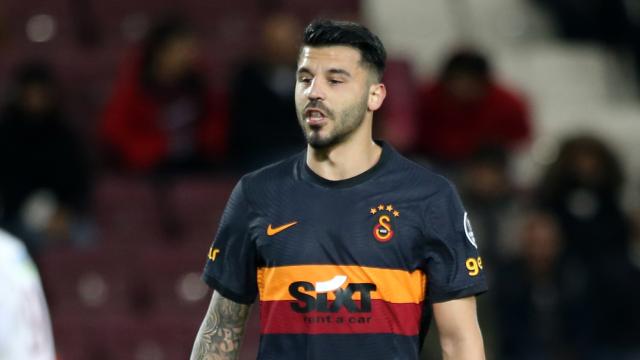 Galatasaray'da Aytaç Kara ile yollar ayrıldı