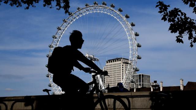 İngiltere'de bisikletlere plaka ve hız sınırı uygulaması gündemde