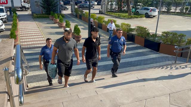 Bursa'da 'duş sırası' kavgasında gözaltına alınan 9 işçi serbest bırakıldı
