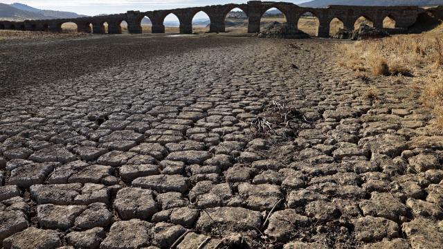 İspanya kuraklığın pençesinde: Milyonlarca kişiyi etkileyecek su kesintileri olabilir