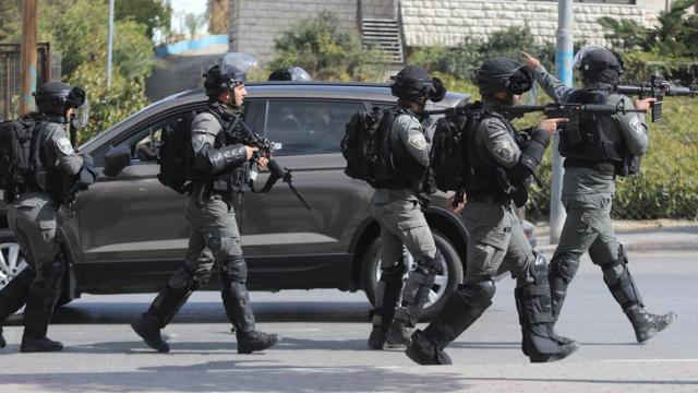 İsrail güçleri, Batı Şeria'da 19'u İslami Cihad mensubu 20 kişiyi gözaltına aldı