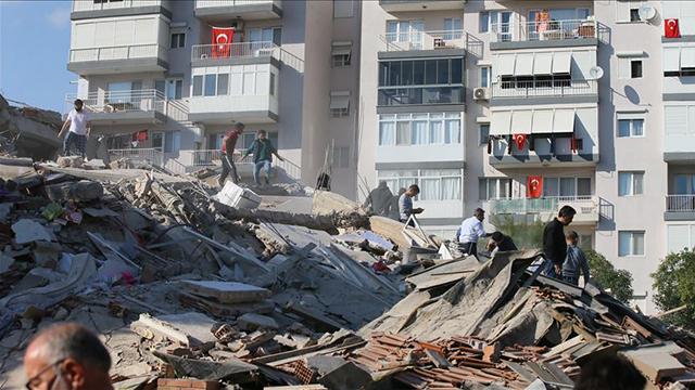 İzmir depremiyle ilgili 3 belediye görevlisinin hapsi istendi