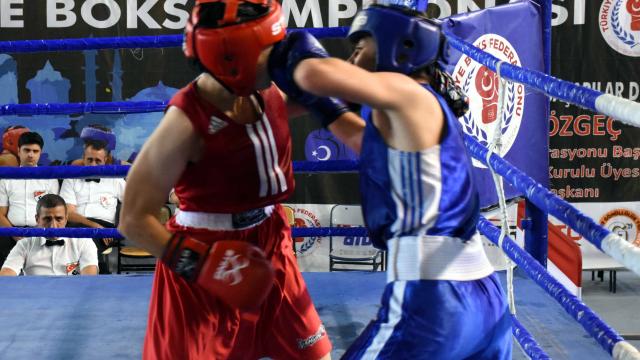 Kırıkkale'de düzenlenen Yıldızlar Türkiye Ferdi Boks Şampiyonası sona erdi