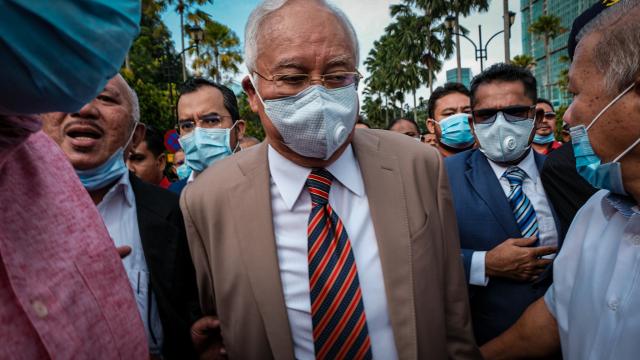 Malezya eski Başbakanı Necip'in yolsuzluk davasında nihai temyiz süreci başladı