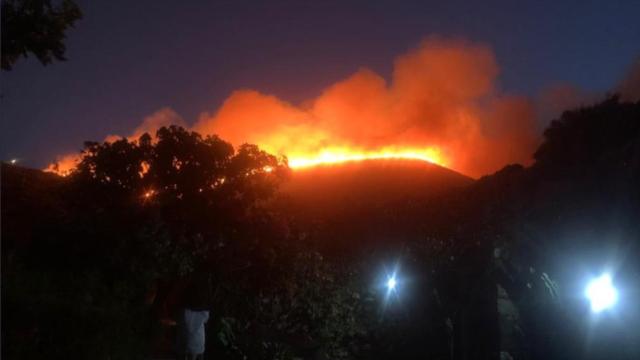 İtalya'nın Pantelleria adasında büyük orman yangını çıktı