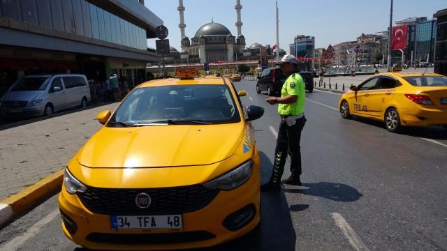 İstanbul'da taksilere denetim
