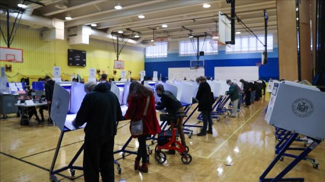 ABD'deki ara seçimlerde Ohio'nun "salıncak eyalet" olarak kritik rol oynaması bekleniyor