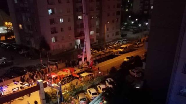 Ankara'da apartmanda yangın: 1 kişi hayatını kaybetti