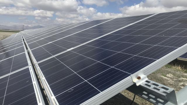 Burdur'da 1,4 megavatlık güneş enerjisi santrali kuruldu