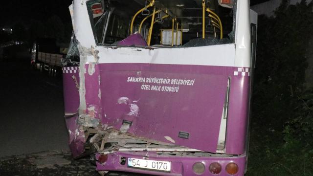 Sakarya'da zincirleme trafik kazası: 3 yaralı