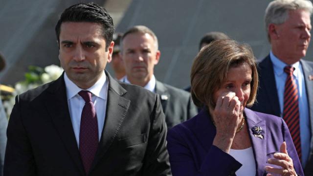 Sıra dışı bir seçim kampanyası: Pelosi Erivan’da