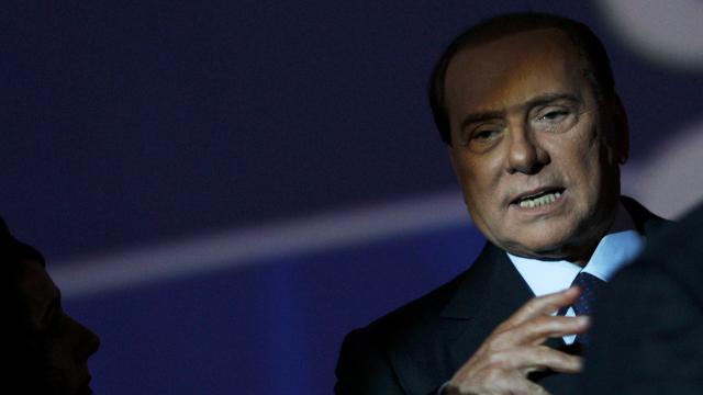 Berlusconi, Putin'in Ukrayna savaşına "itildiğini" söyledi