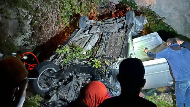 Trabzon'da otomobil şarampole devrildi: 4 ölü