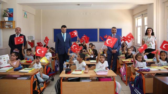 Tunceli’de 10 bin 759 öğrenci dersbaşı yaptı