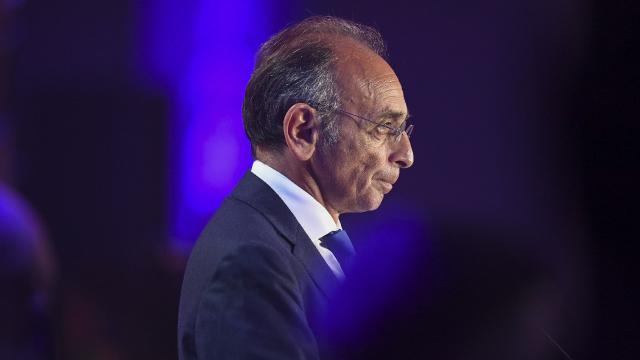 Fransız ırkçı siyasetçi Zemmour telif hakkı nedeniyle 115 bin euro ödedi