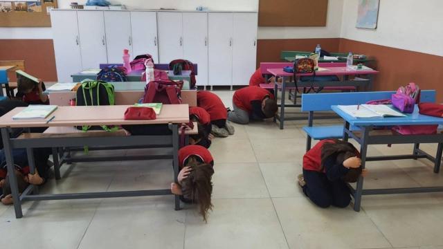Tekirdağ'da okulda tatbikat ve afet eğitimi