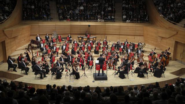 CSO, Cumhuriyetin 99. yılını özel konserle kutladı