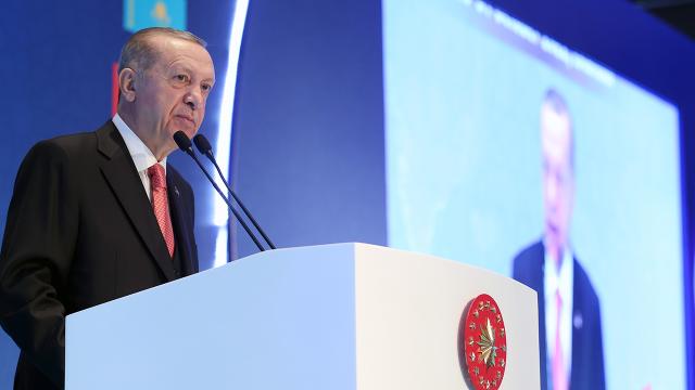 Cumhurbaşkanı Erdoğan: İnsanlığa hizmet için gayretlerimizi sürdüreceğiz