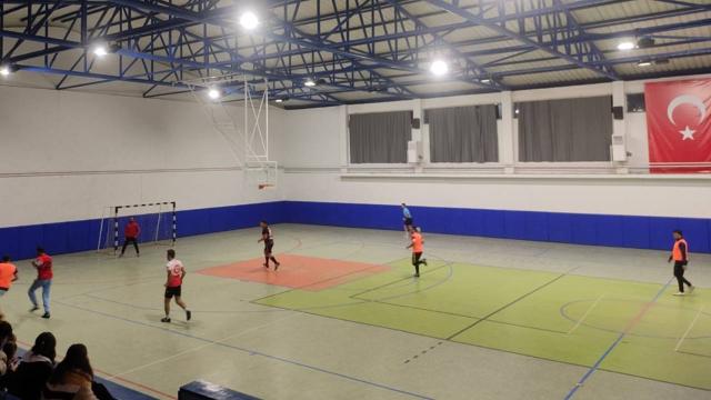 Cide'de Futsal Turnuvası başladı
