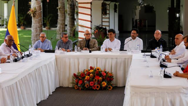 Kolombiya hükümeti ile silahlı örgüt ELN barış görüşmelerine yeniden başlayacak