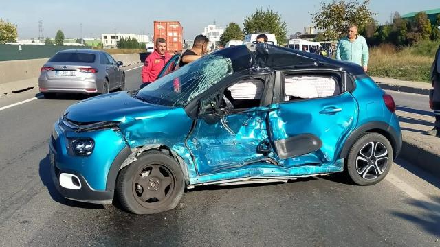 Yalova'da zincirleme trafik kazasında 8 kişi yaralandı