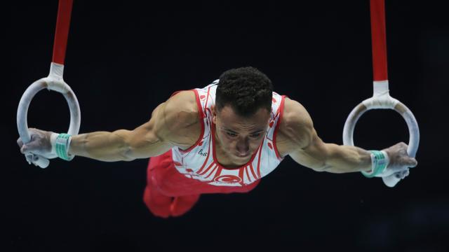 Milli cimnastikçiler İngiltere'den bir altınla döndü