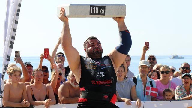 Alanya'da dünyanın en güçlü sporcuları yarışıyor