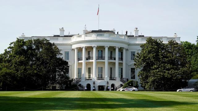 Beyaz Saray sosyal yardımlara ilişkin tweetini sildi