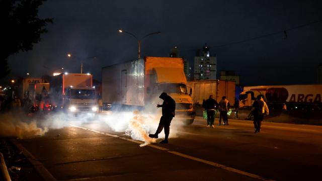 Brezilya'da kamyoncuların kapattığı yolların çoğu açıldı