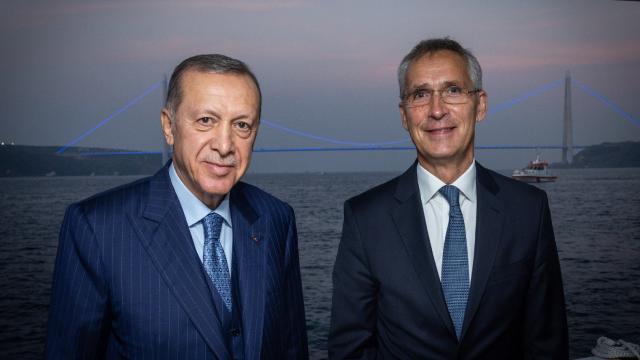 Stoltenberg'den Cumhurbaşkanı Erdoğan'a teşekkür