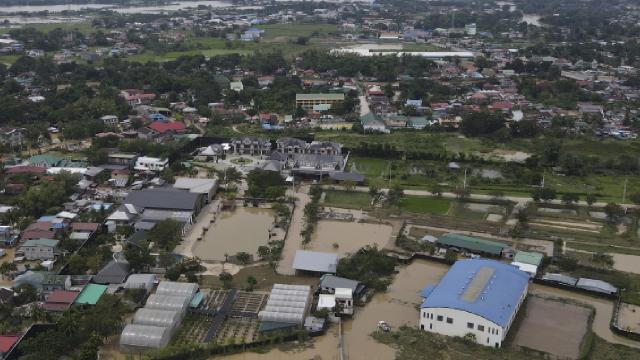 Filipinler'de şiddetli yağışların yol açtığı afetlerde ölenlerin sayısı 155'e çıktı