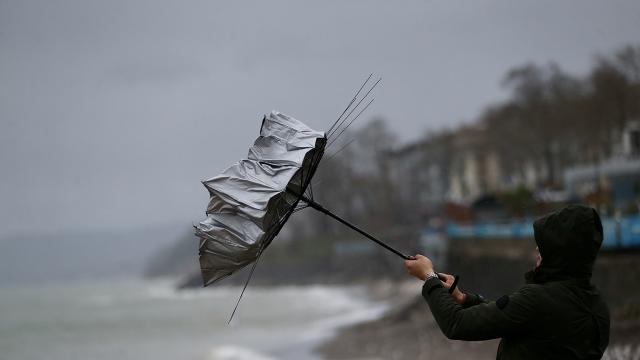 Meteoroloji'den Batı Karadeniz'e 'fırtına' uyarısı
