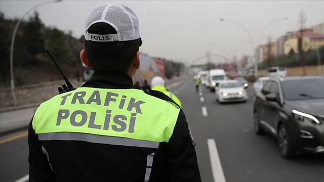 İstanbul'da 10 aylık plaka denetiminde 573 bin ceza kesildi